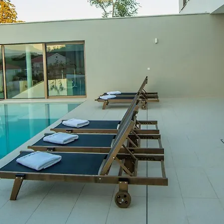 Villa A Modern In With A Gym, Tennis And Basketball Court Zmijavci